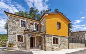 2 Bedroom Awesome Home In Zarecje