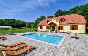 Stunning Home In Konjscina