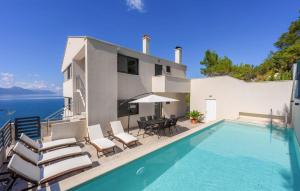 Stunning Home In Blace With Wifi