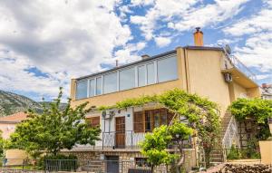Beautiful Apartment In Senj With Kitchen