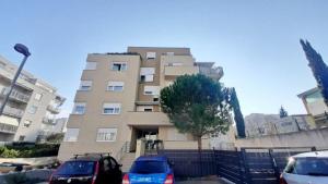 Apartment Only love
