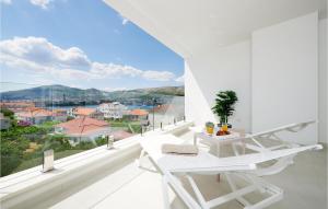 Amazing Home In Trogir