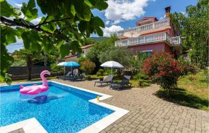 3 Bedroom Cozy Home In Veprinac