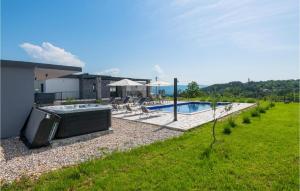 Gorgeous Home In Grubine