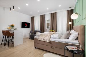 Area2 Center Luxury Apartment