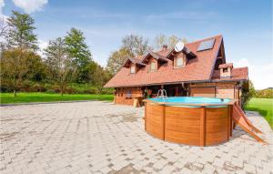 Awesome Home In Donja Stubica
